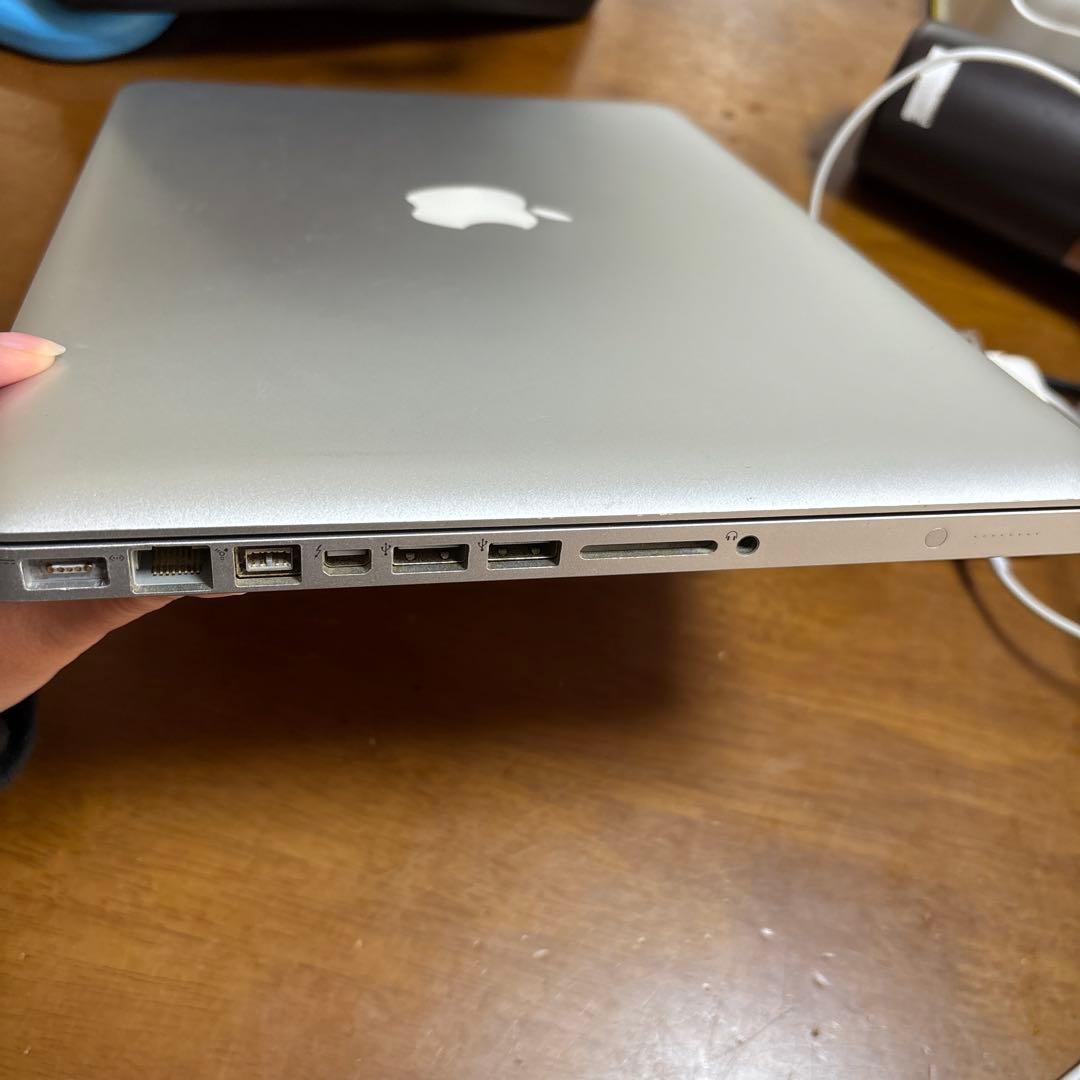 MacBook proシルバー 本体