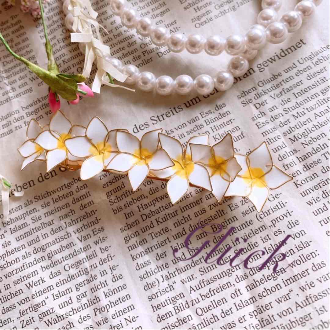 No.643  ハンドメイド バレッタ  プルメリア