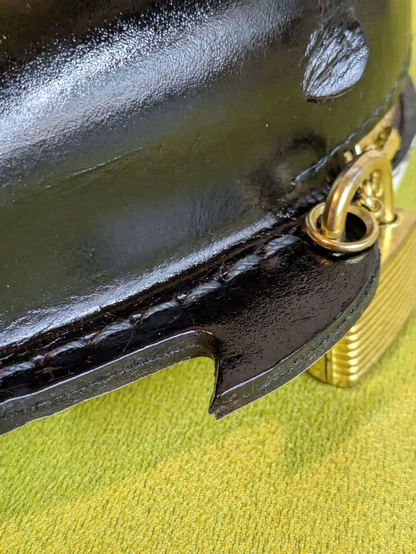 【未使用】鴻池製作所　クジラ貯金箱　本革