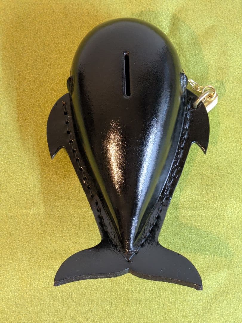 【未使用】鴻池製作所　クジラ貯金箱　本革