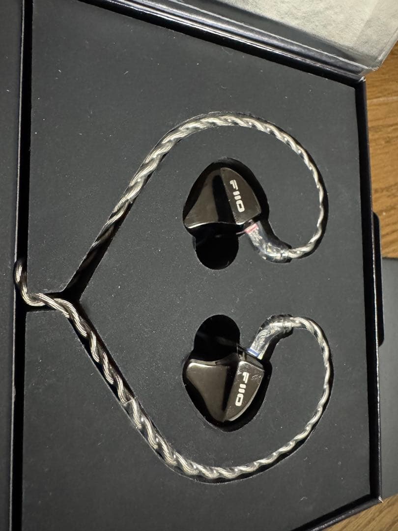 FiiO JH5 インイヤーモニター型イヤホン ハイブリッドドライバー