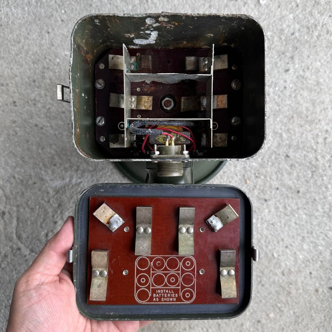 SNT1739 米軍放出品 拡声器「AN/PIQ-5A 」 動作未確認 現状品