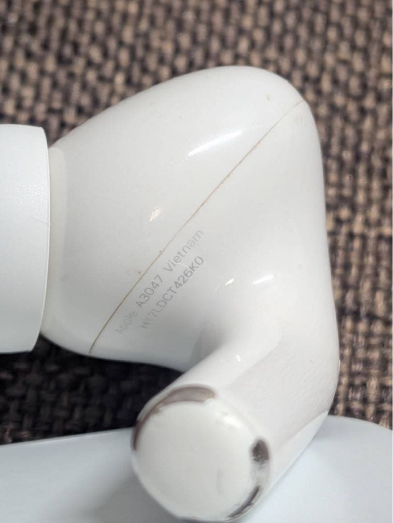 右耳 Apple AirPods Pro 第2世代 正規品 片耳1142