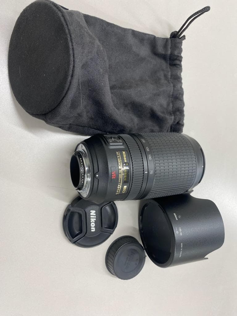 ニコン　AF-SNIKKOR 70-300 F4.5-5.6 ED VR