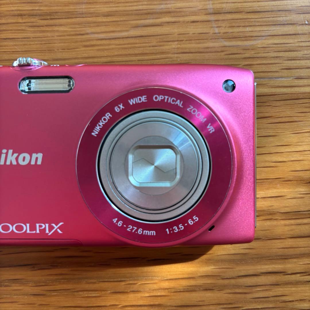 Nikon COOLPIX S3300 ピンク　デジタルカメラ