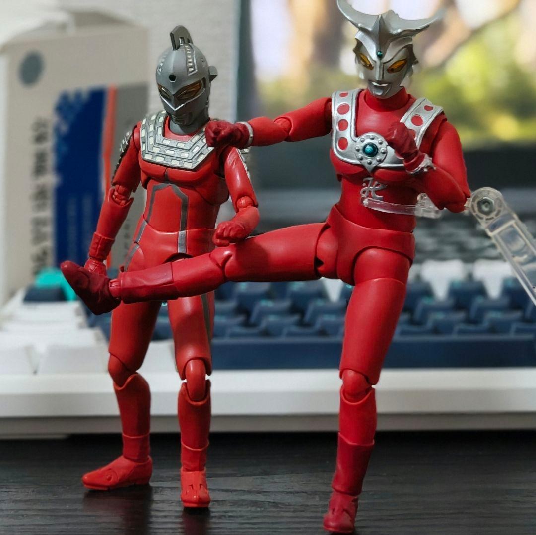 き*ち様 S.H.Figuarts ウルトラマンレオ