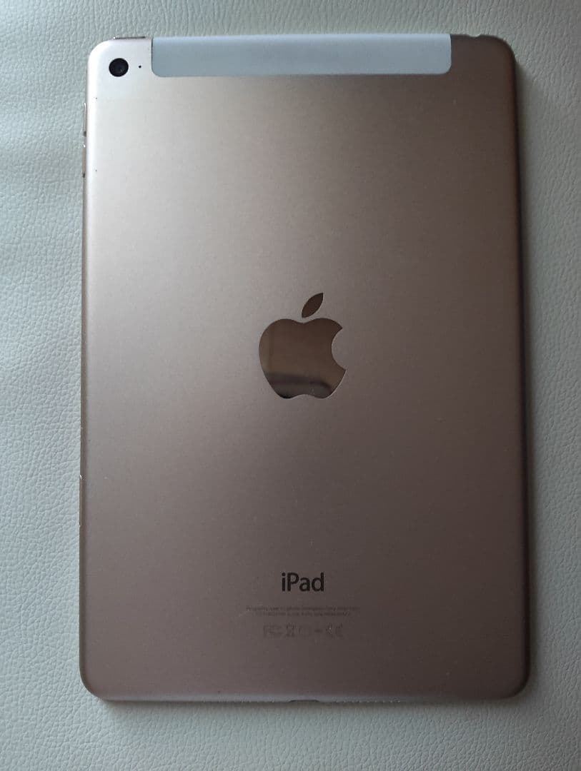 iPad mini 4（Wi-Fi + Cellularモデル）32GB