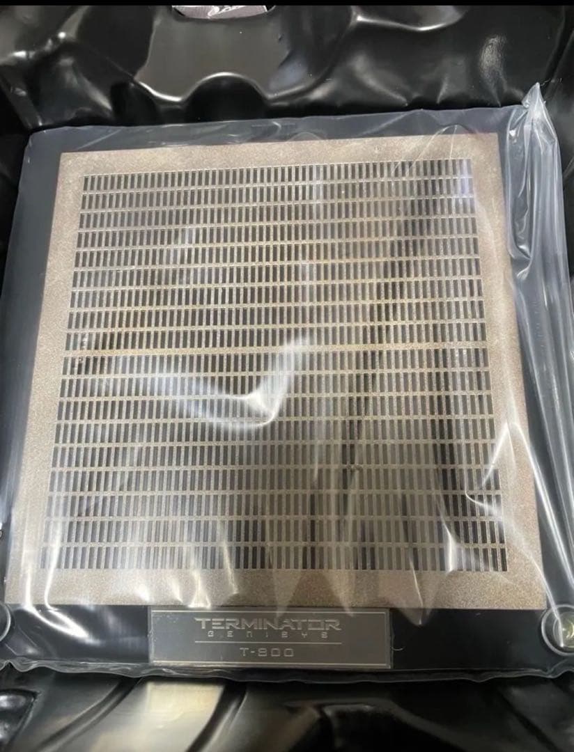 ホットトイズ T-800 ターミネーター 新起動 ジェニシス フィギュア