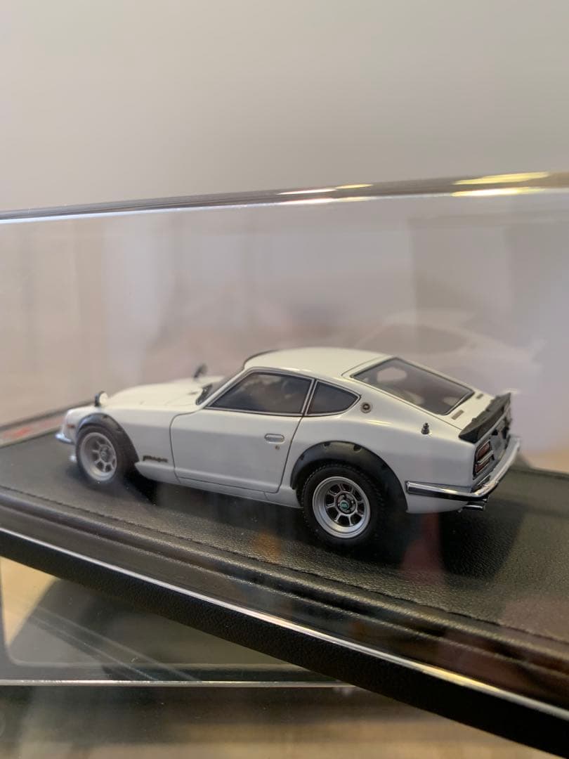 イグニッションモデル　1/43 フェアレディ　Z S30 ホワイト 0022