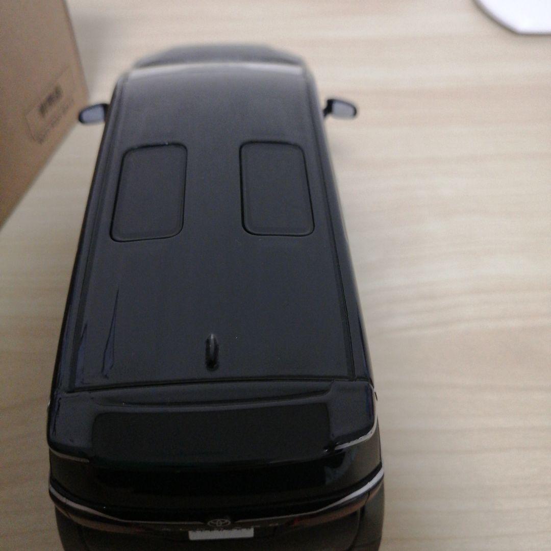 ガ*ブ様 トヨタ アルファード カラーサンプルミニカー 非売品