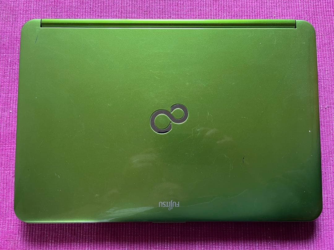 Fujitsu ノートPC グリーン AH FMVA54HR