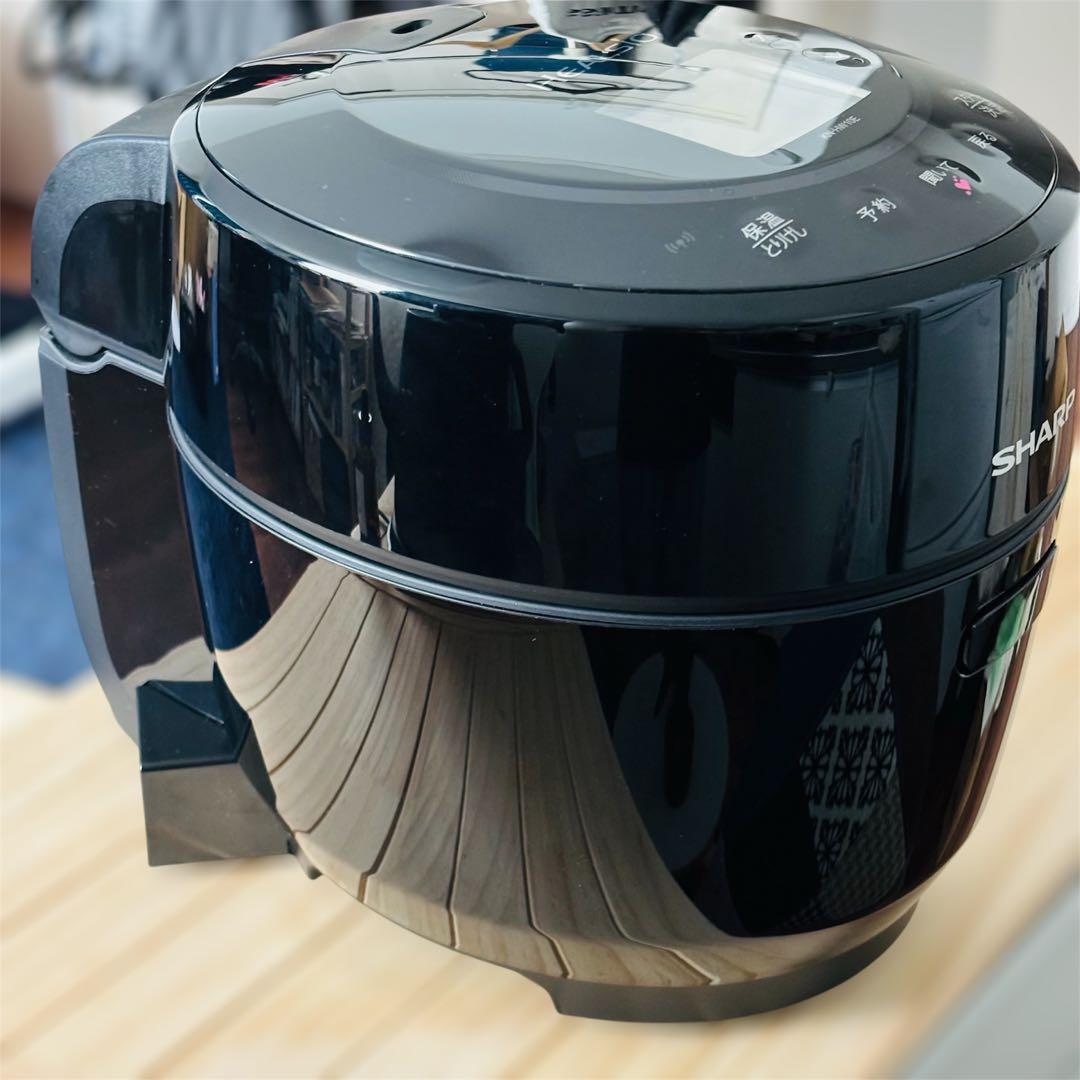 【美品】ヘルシオホットクックSHARP 電気圧力鍋