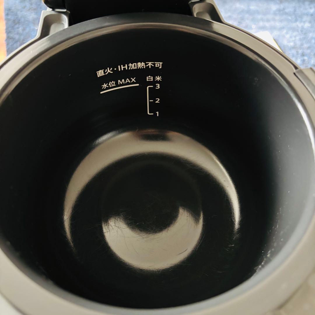 【美品】ヘルシオホットクックSHARP 電気圧力鍋