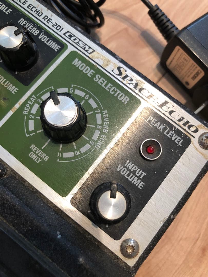 Roland RE-20 エコーエフェクター