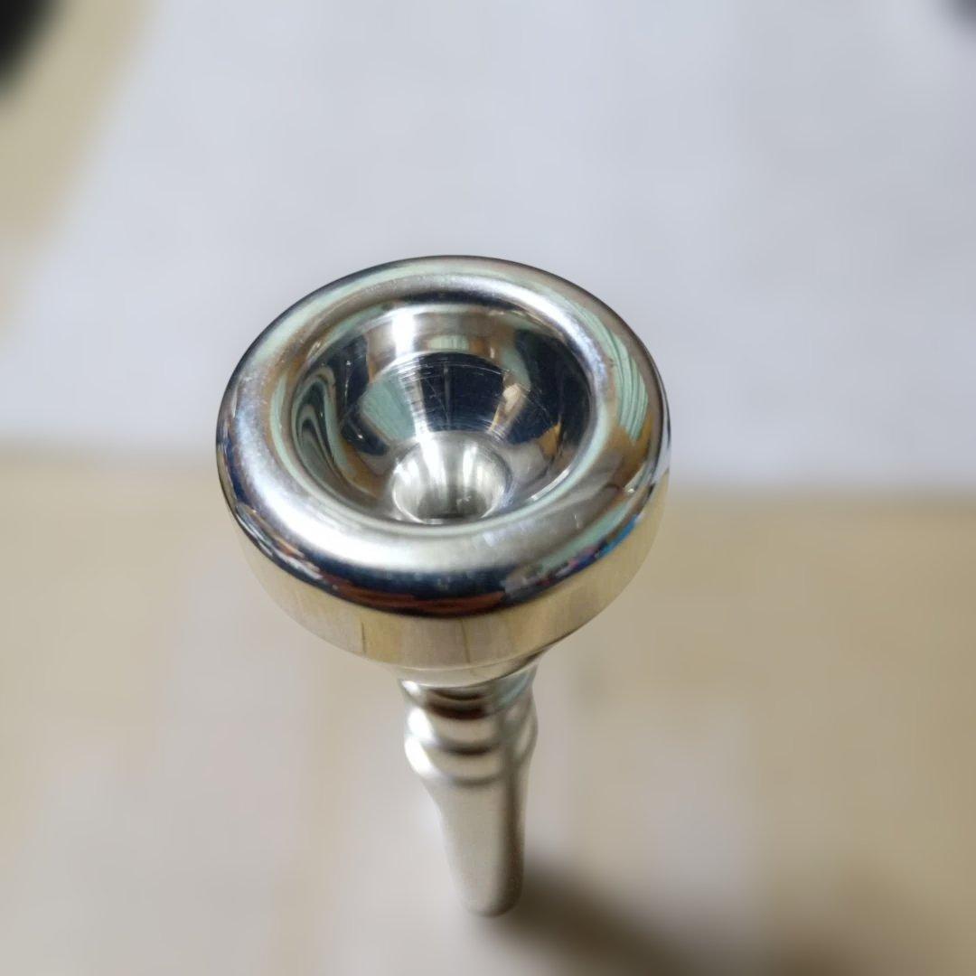 バック Bachトランペットマウスピース 10 1/2C 箱付き