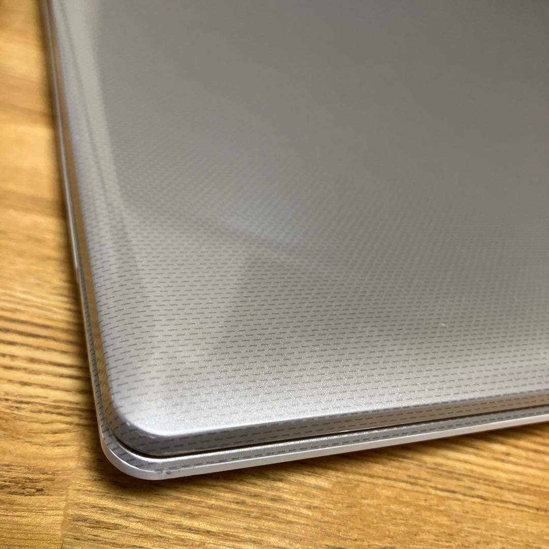 東芝dynabook T55/76MG Corei7搭載