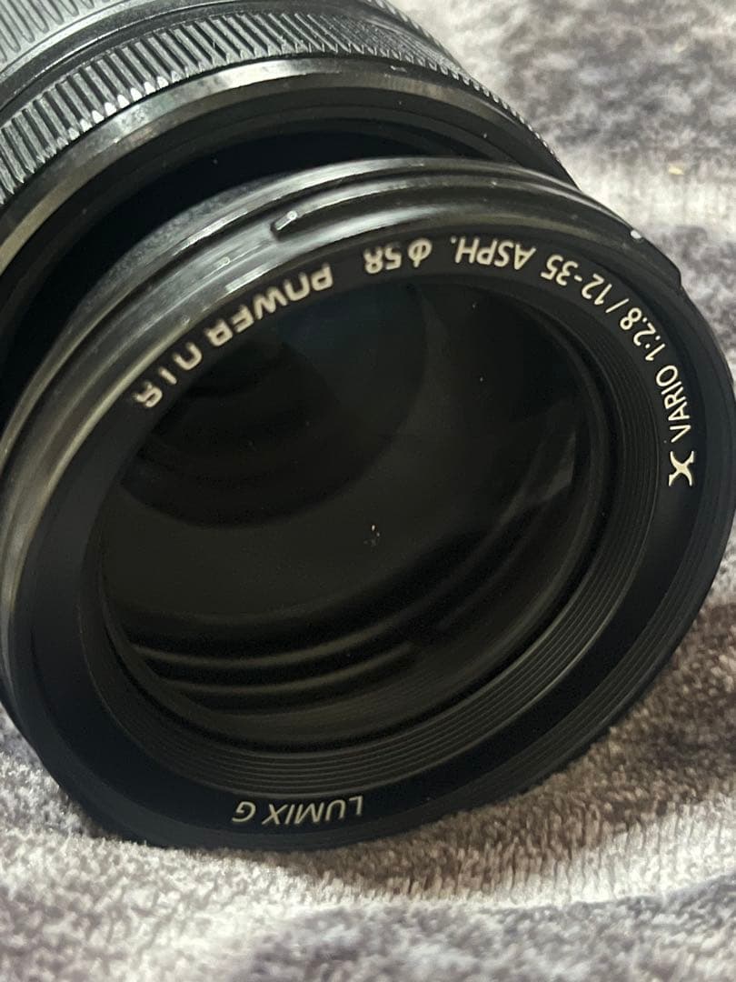 Dual I.S.2対応 大口径F2.8標準ズームレンズ(H-HSA12035)