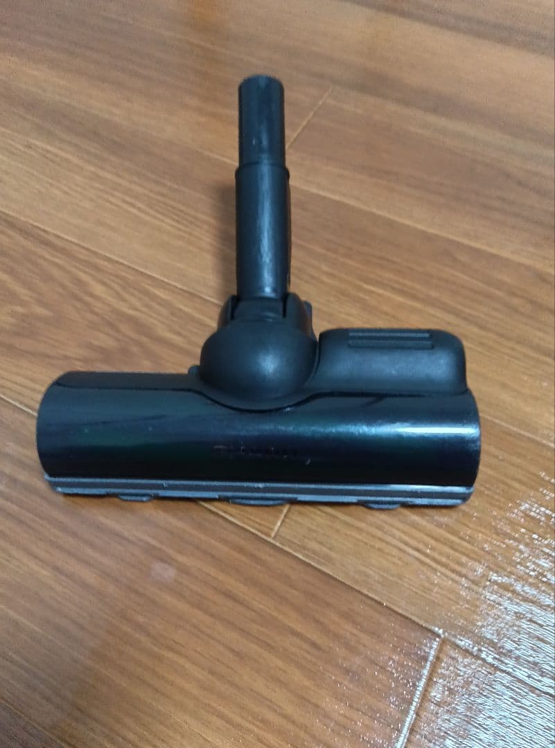 SHARPコードレス掃除機RACTIVEAir バッテリー2個付きでお得です!