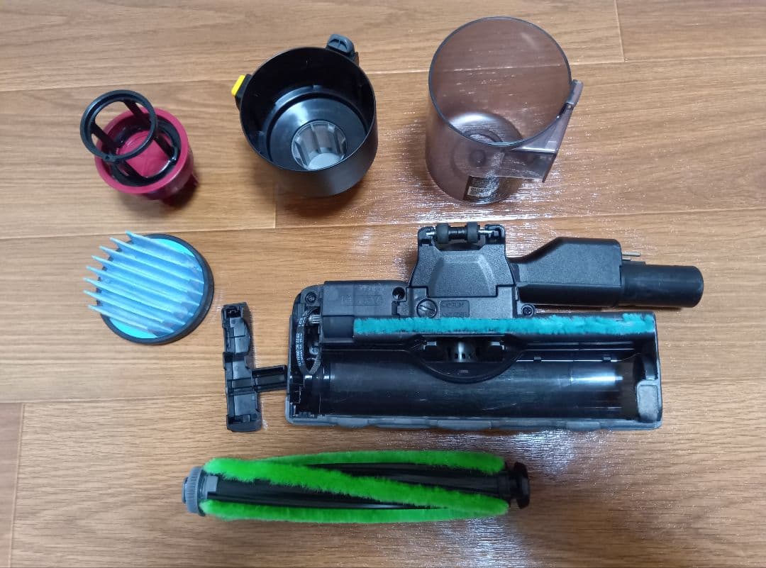 SHARPコードレス掃除機RACTIVEAir バッテリー2個付きでお得です!