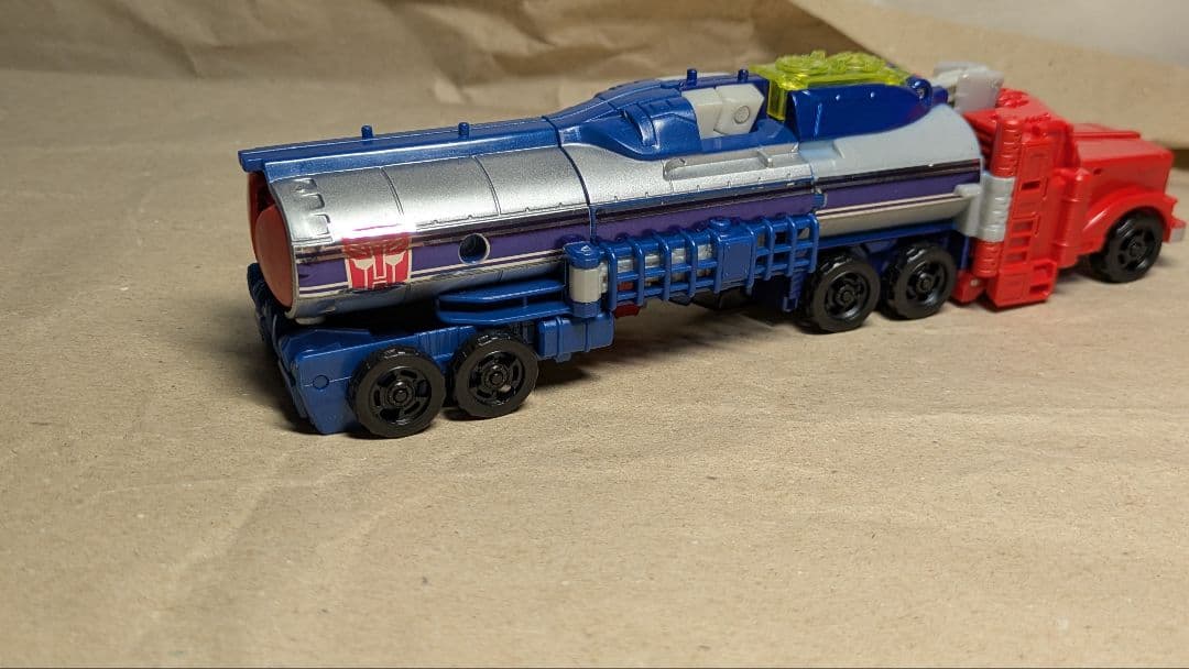 トランスフォーマーTR　オプティマスプライム