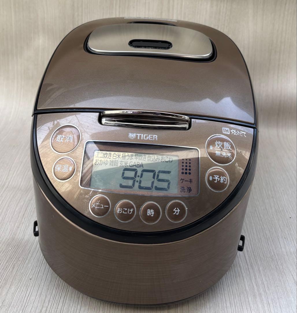 TIGER 炊飯器 IH炊きたて JKT-M100 2020年製