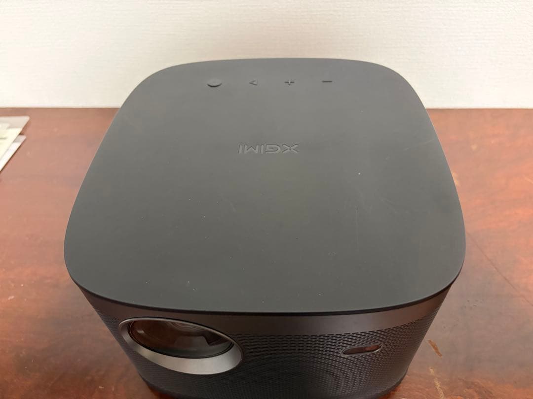XGIMI ME SMART PROJECTOR 本体