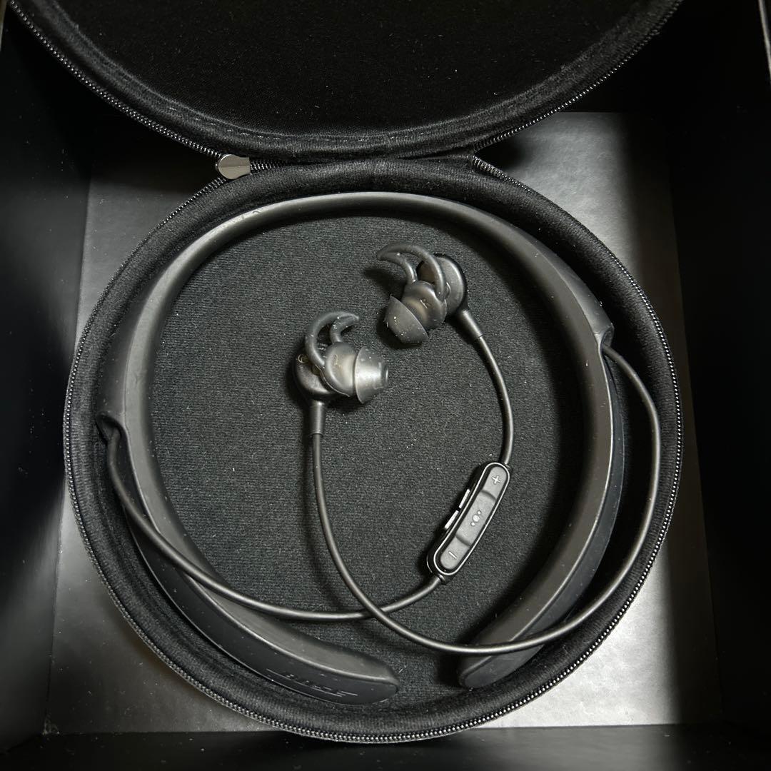 イヤホン Bose QuietControl 30 wireless headphones