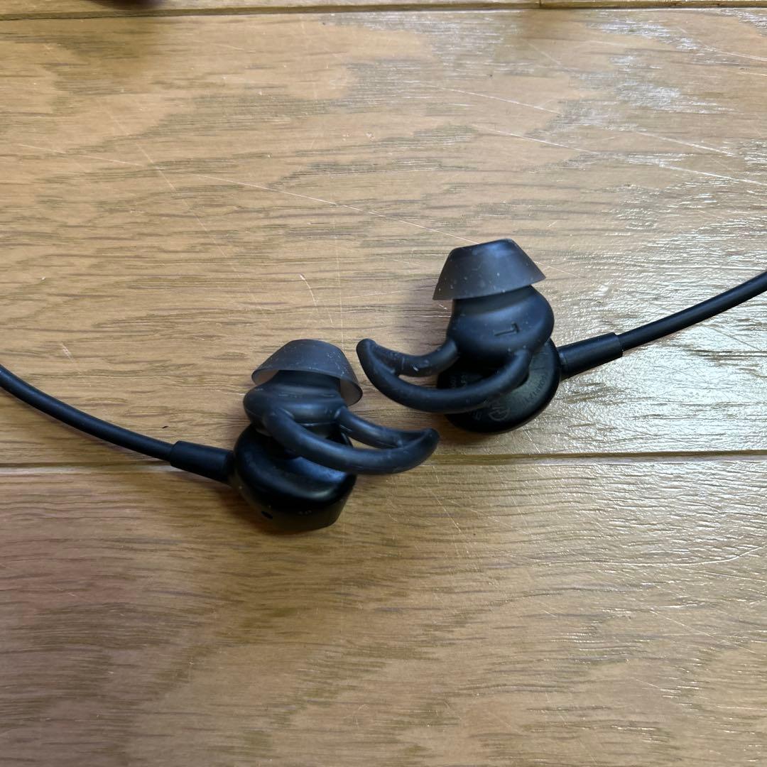 イヤホン Bose QuietControl 30 wireless headphones