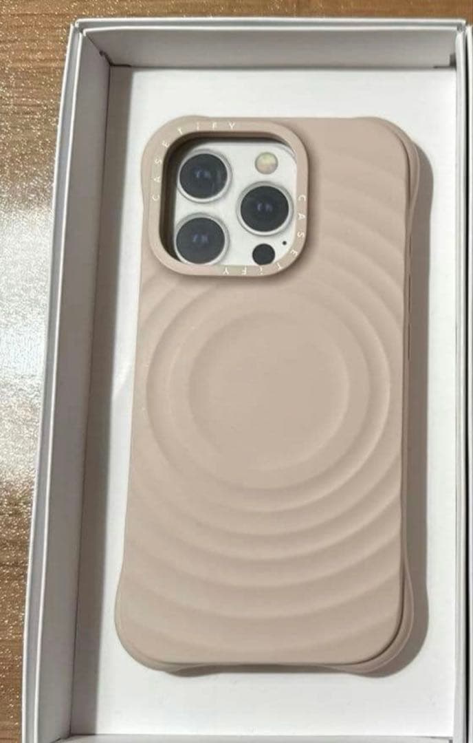 CASETiFY ウェーブシリコンケース オーツ iPhone 16pro