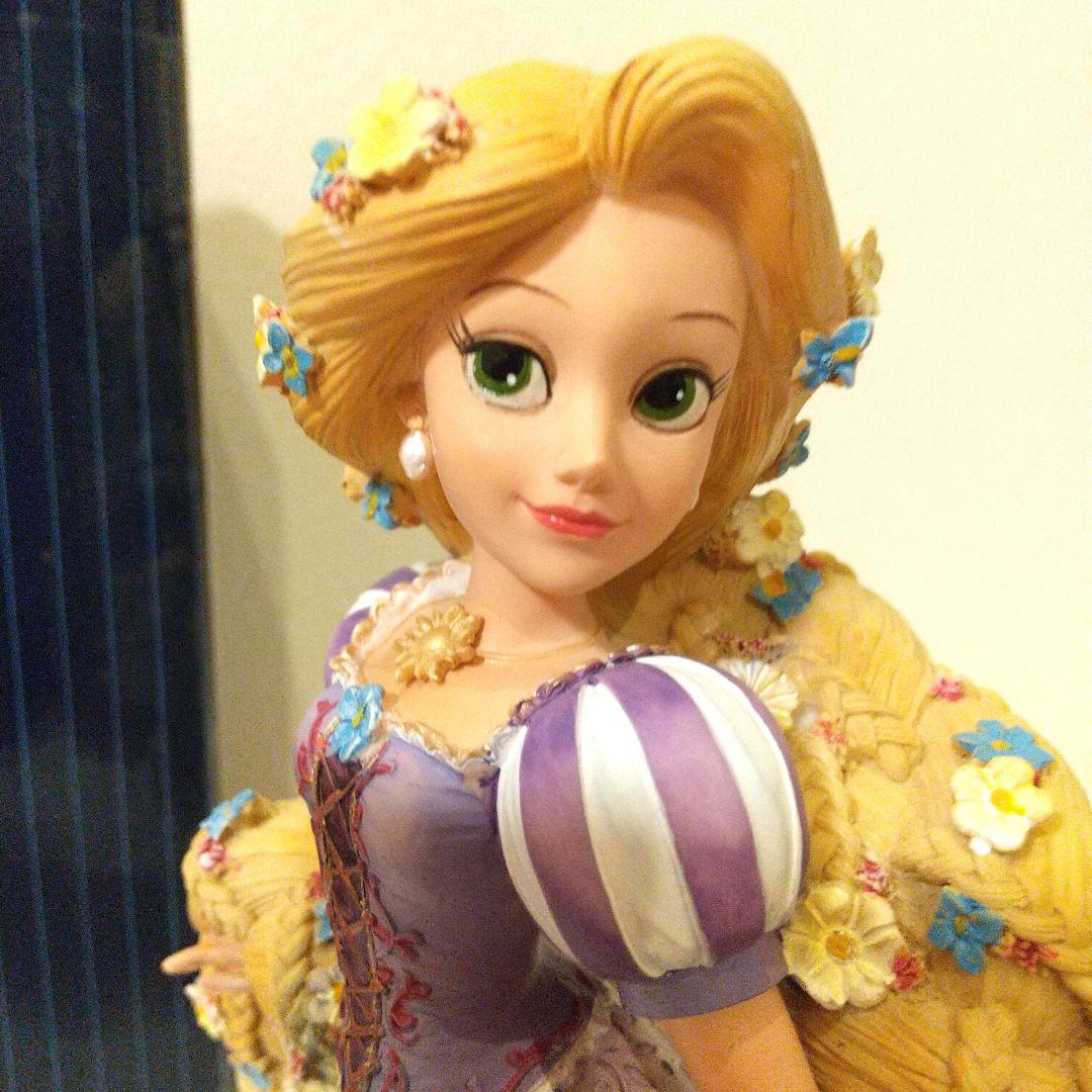 ディズニーショーケースコレクション ラプンツェル フィギュア エネスコ希少
