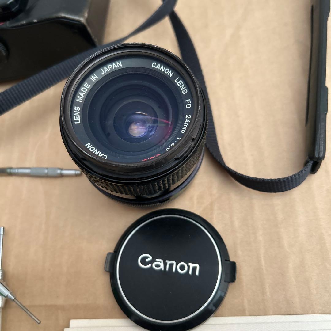 Canon F-1 フィルム一眼レフカメラ　付属品まとめてセット