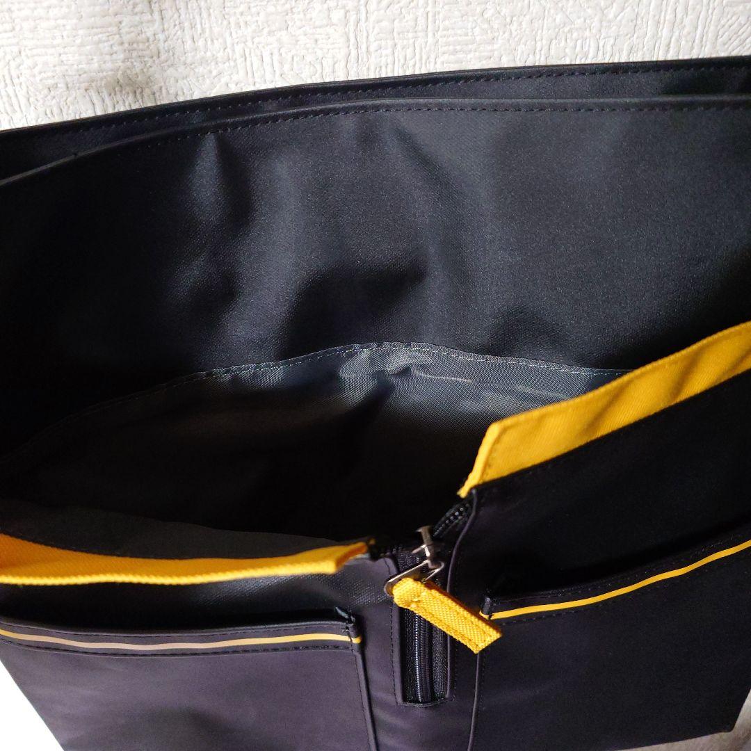 FIRST BY 鏡音リン・レン　リバーシブルショルダーバッグ