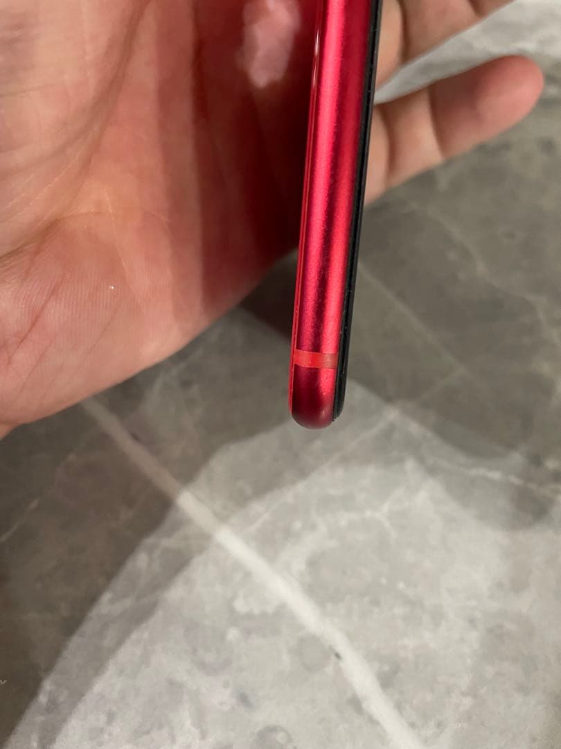 iPhone SE (第2世代) 赤 SIMフリー　美品☆早い者勝ち☆処分品☆