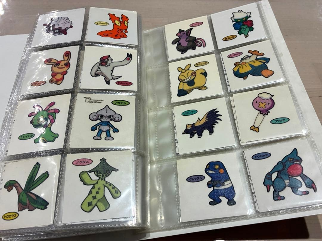 ポケモン　デコキャラシール　デコキャラシールホルダー