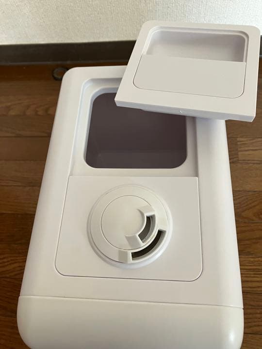 ハイブリッド式加湿器と交換用抗菌カートリッジ3個
