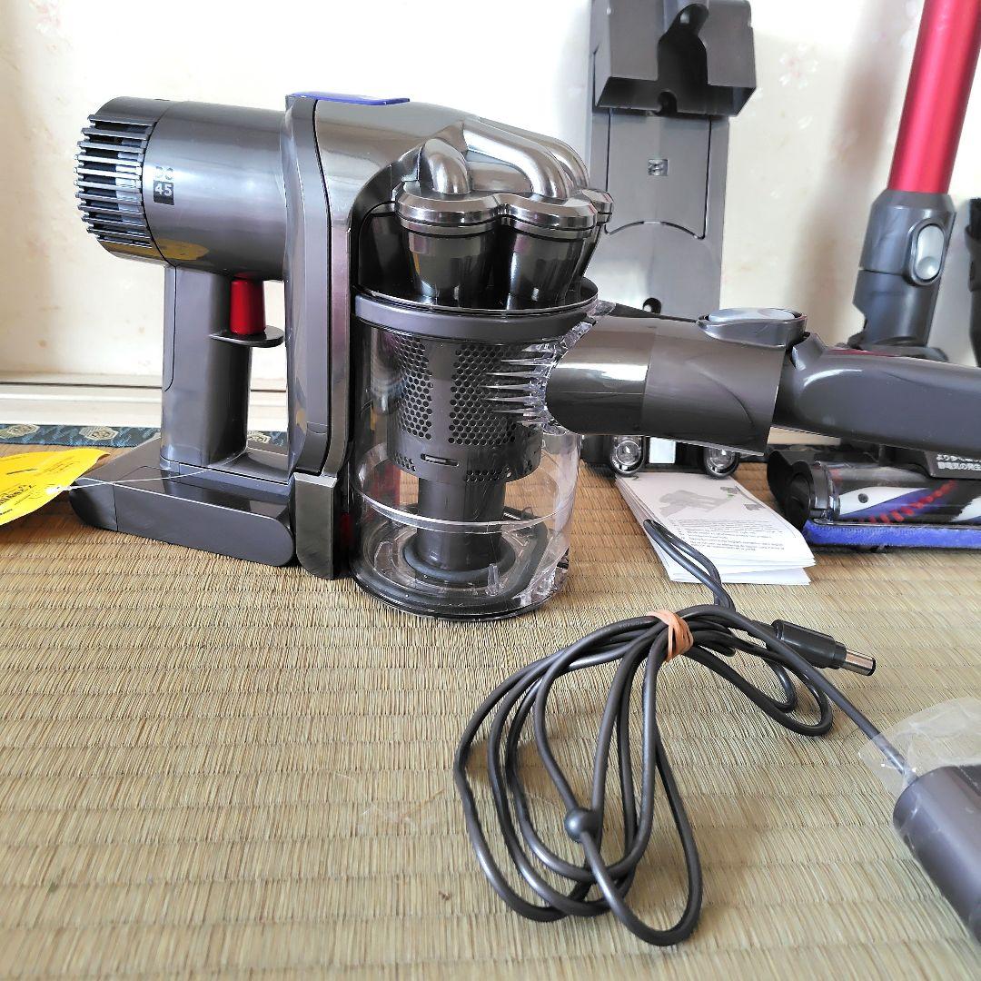 dyson　コードレススティッククリーナー　DC45 本体