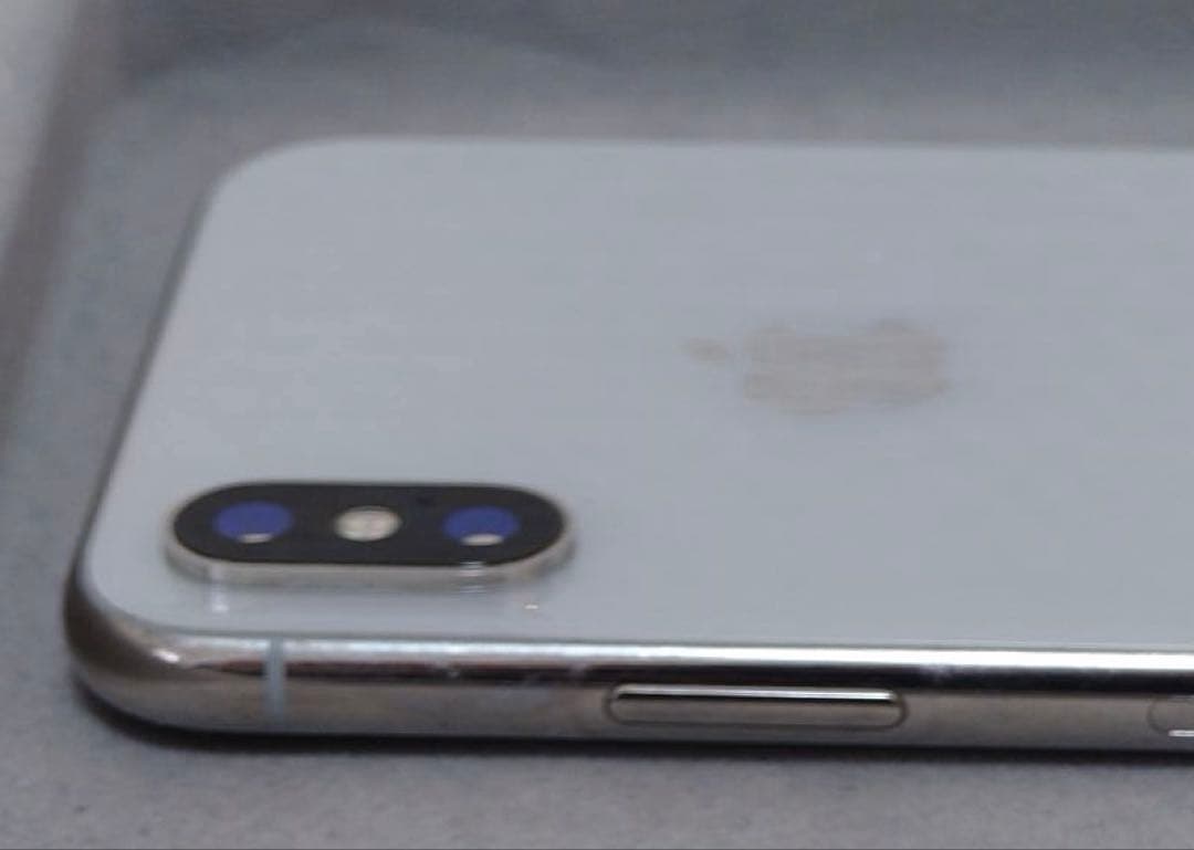 iPhone X 64GB シルバー ホワイト