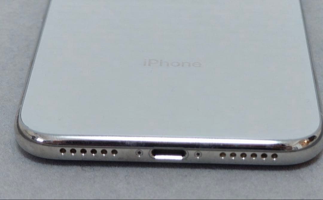 iPhone X 64GB シルバー ホワイト