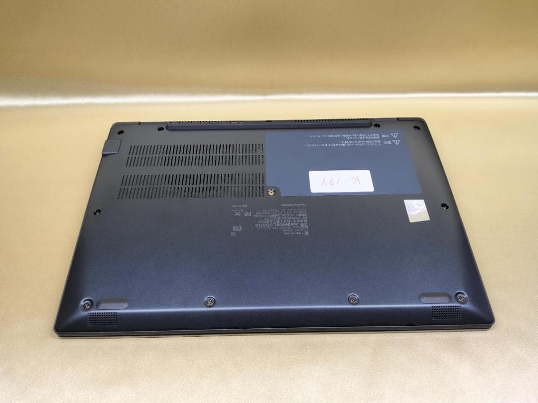 東芝　Dynabook G83/KW　高性能　2023年モデル(K-199)