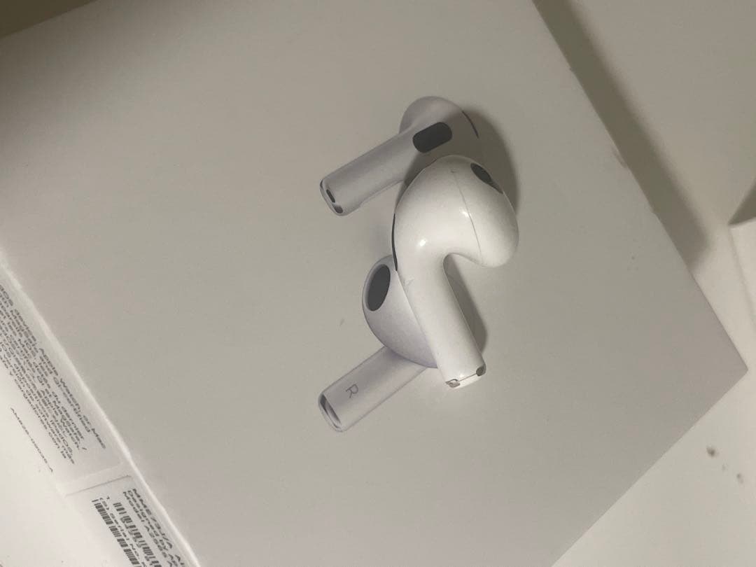 Apple AirPods 第３世代　不具合なし
