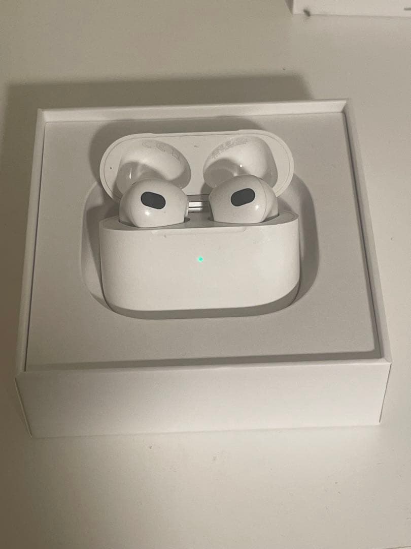 Apple AirPods 第３世代　不具合なし