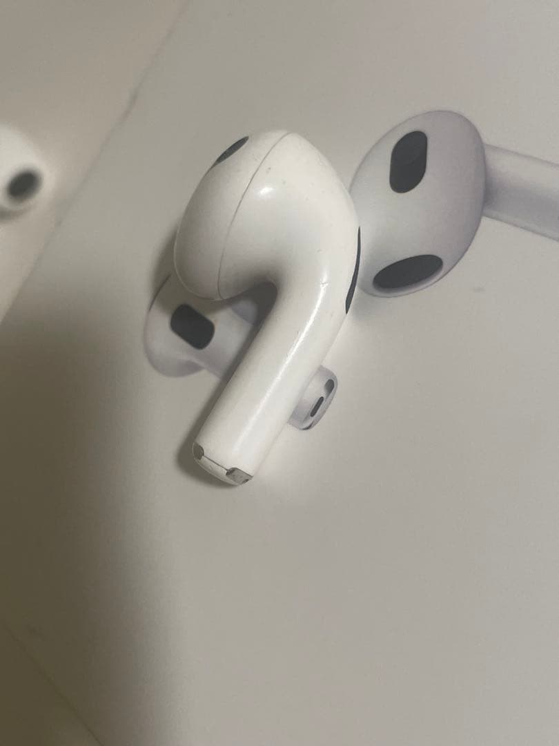 Apple AirPods 第３世代　不具合なし