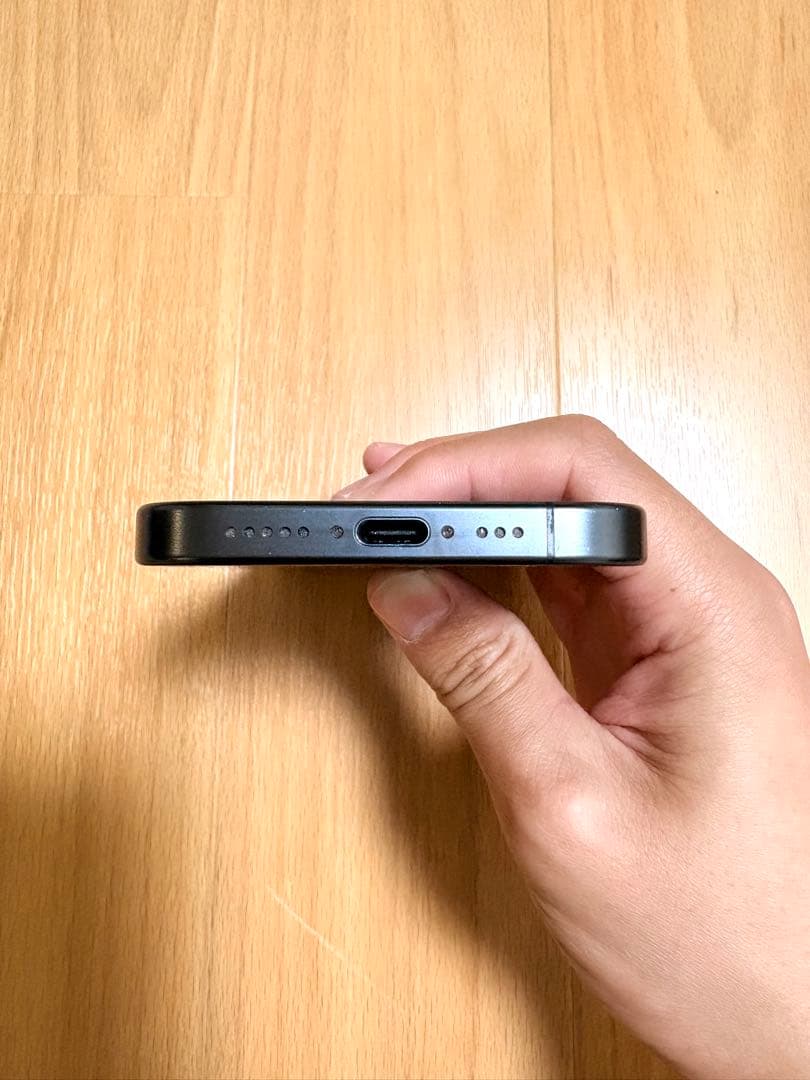iPhone 15 Pro チタニウムブラック 128GB