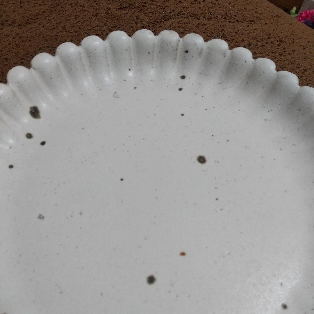 石川裕信 輪花7寸 粉引 大皿 20cm