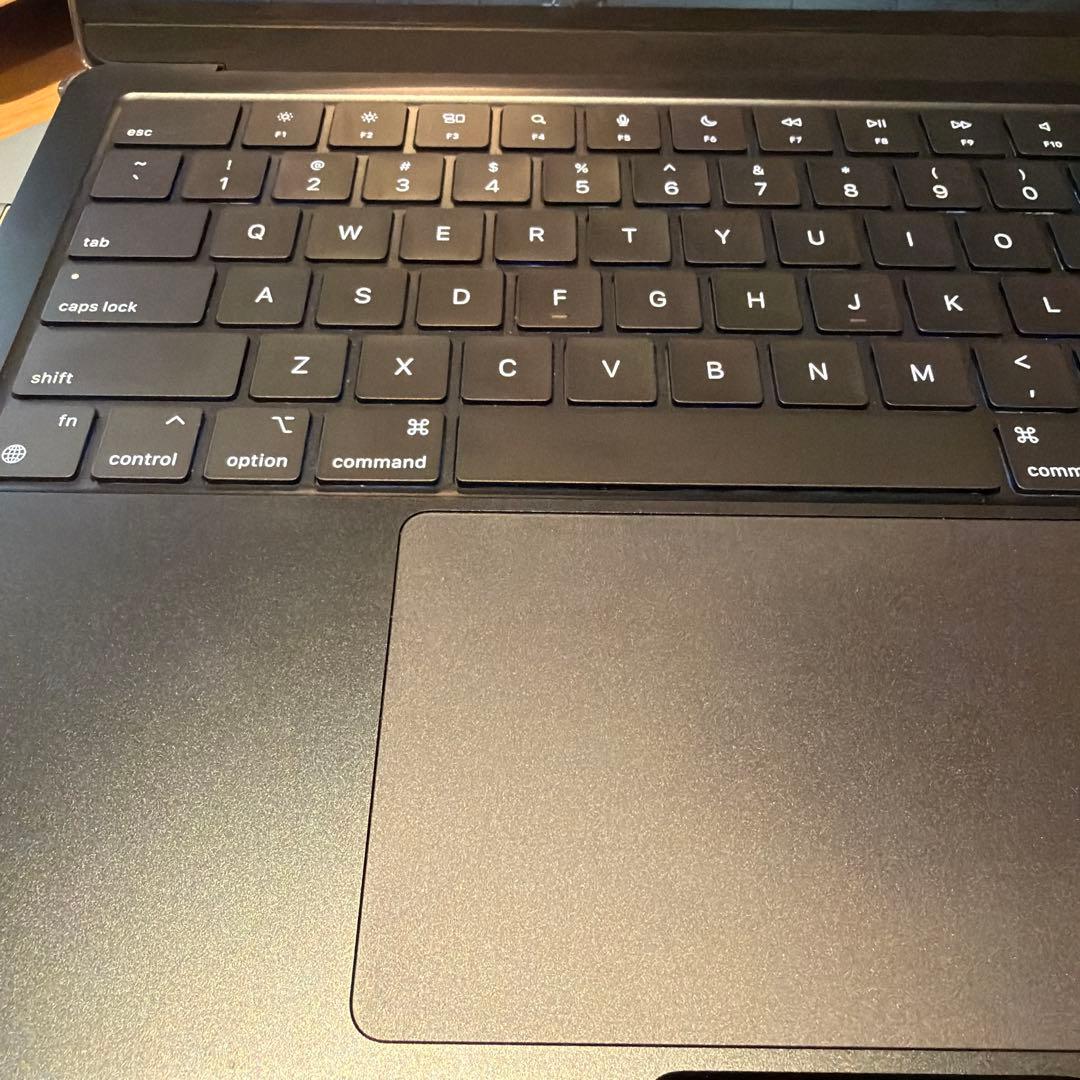 Apple MacBook Air M3 メモリ16gb