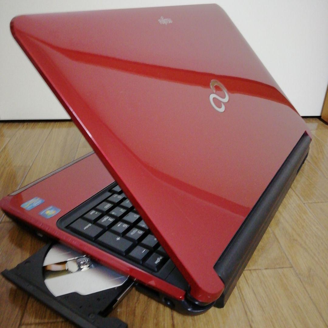 家族で使える【Blu-ray対応】富士通Win11ノートPC（Office付）