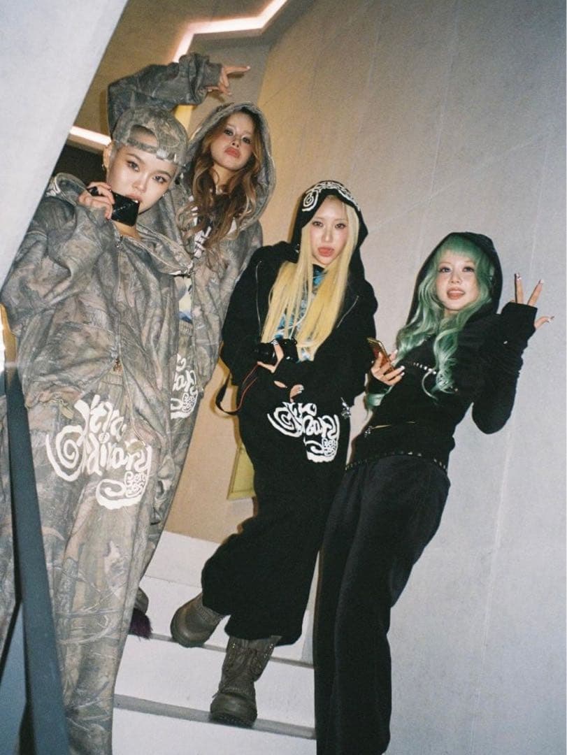ゆ*ソ様 Oversized Camo Sweat Pants Produced