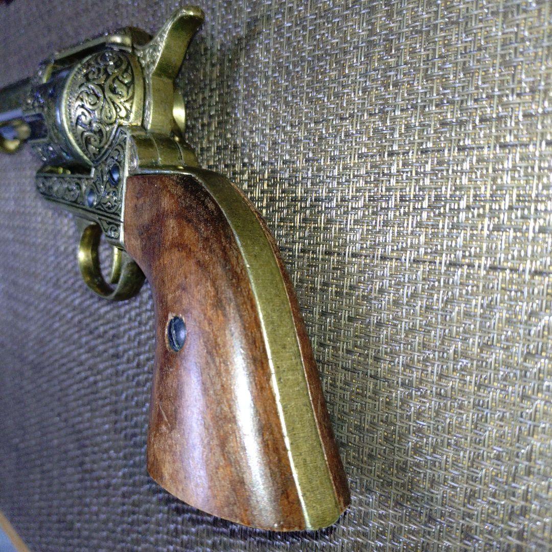 デニックス　リボルバー 木製ハンドル 約32cm　スタンド付き　インテリア