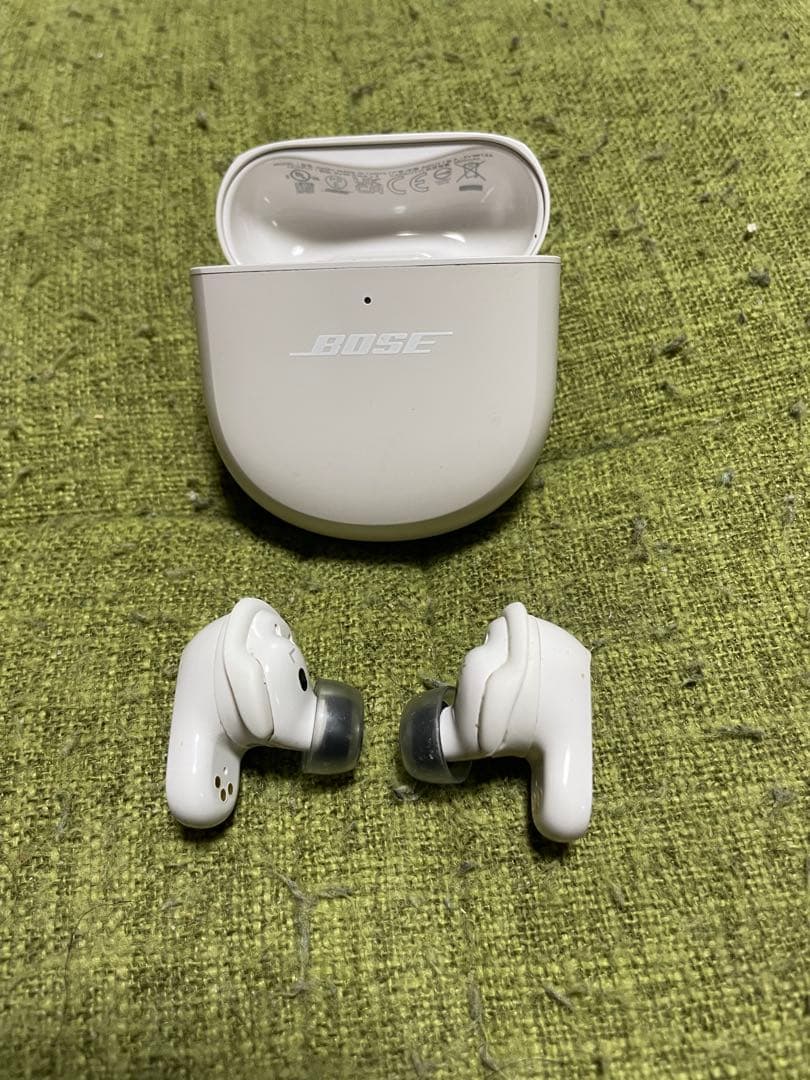(美品)Bose QuietComfort Earbuds ||(ほぼ新品)