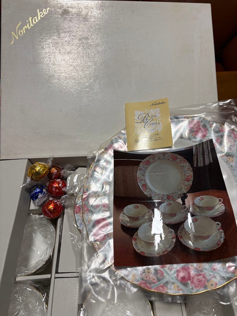 ロリタケ　昭和レトロ　フローラル柄ウエディングサロンセット